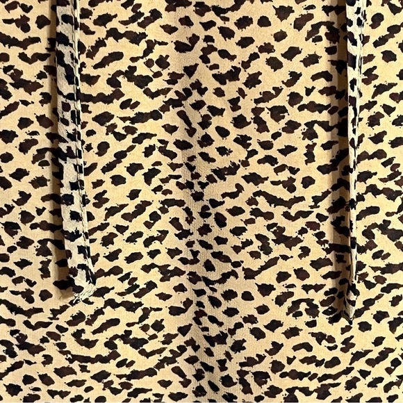 Women’s Sugar Lips Tiered Long Sleeve Cheetah Print Mini Dress Size Small - Picture 4 of 13